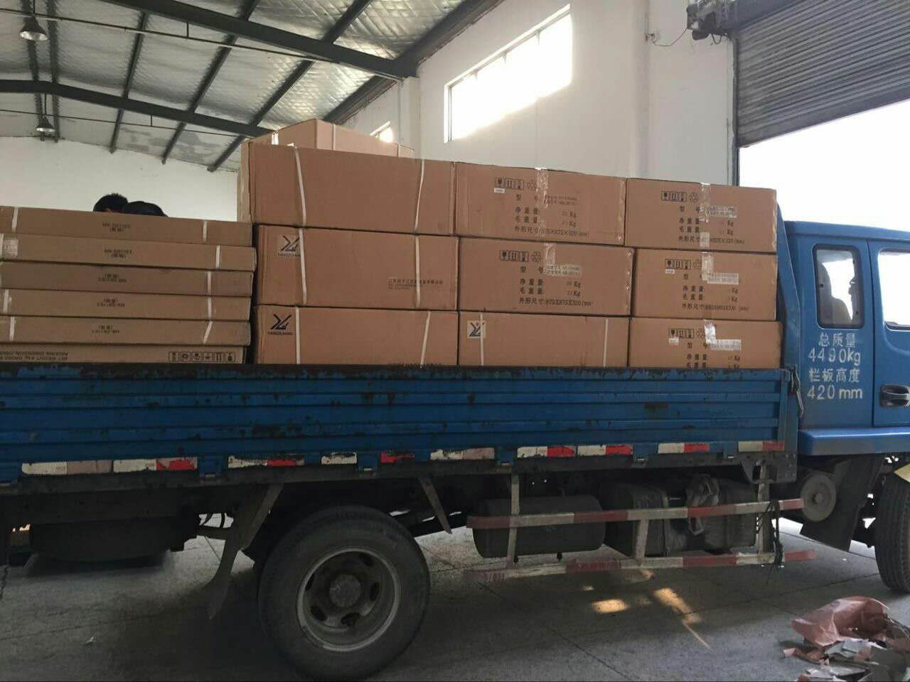 揚(yáng)子江空調(diào)風(fēng)機(jī)盤管